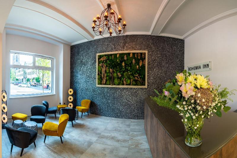 Bohemia Inn Hotel - Bar