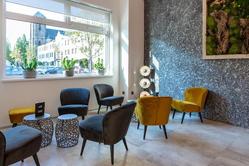 Bohemia Inn Hotel - Lobi