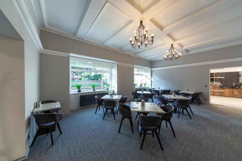Bohemia Inn Hotel - Restoran