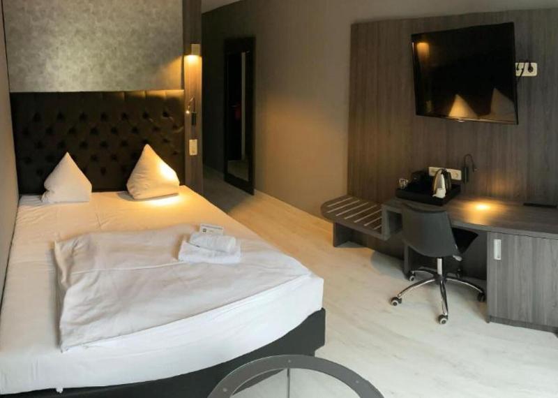 SL'otel im Parforcehaus - Oda