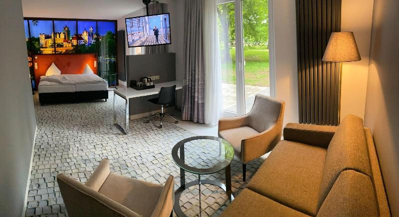 SL'otel im Parforcehaus - Oda