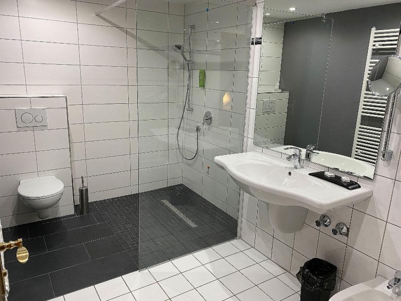 SL'otel im Parforcehaus - Oda