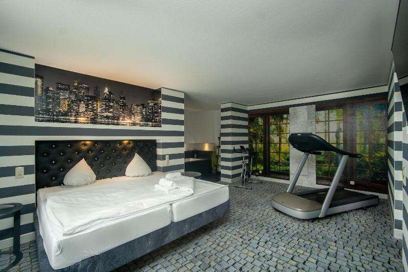 SL'otel im Parforcehaus - Oda