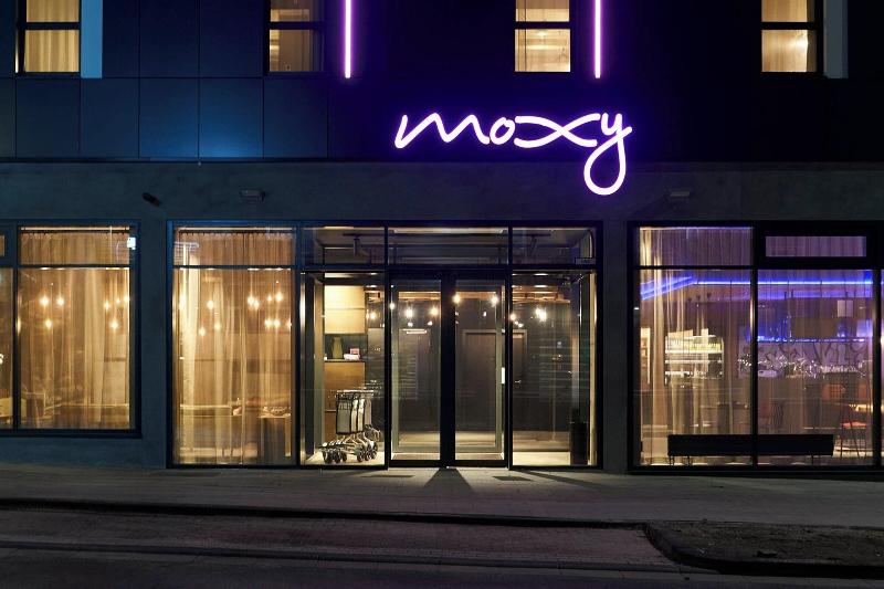 Moxy Essen City - Genel