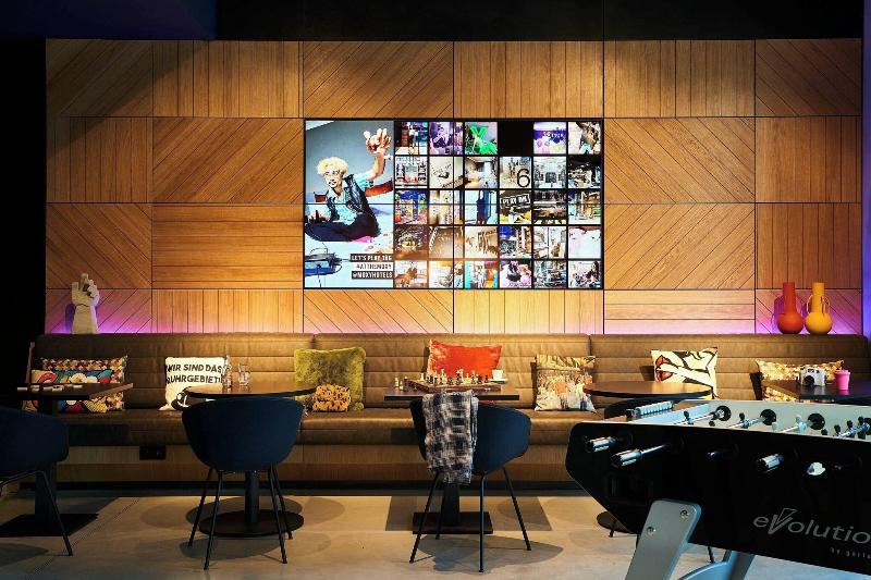 Moxy Essen City - Restoran