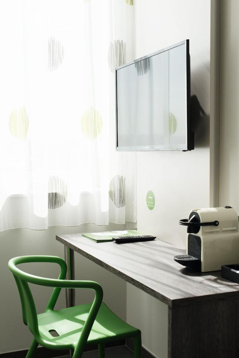 Eee Hotel Traun - Oda