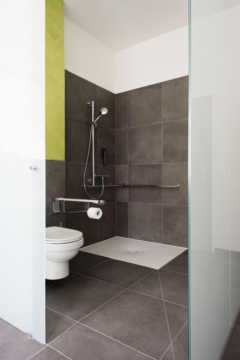 Eee Hotel Traun - Oda