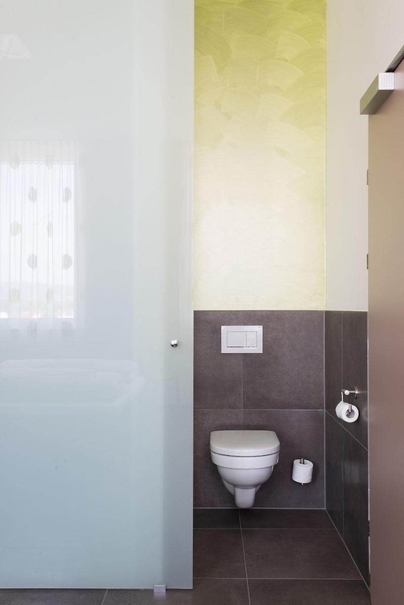 Eee Hotel Traun - Oda
