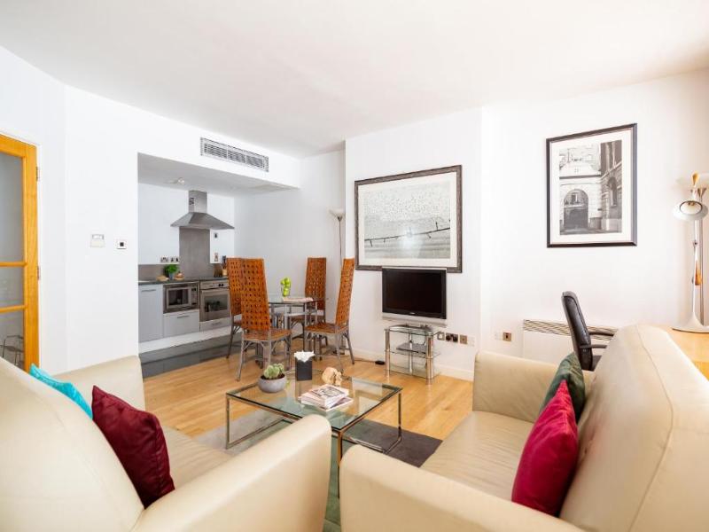 196 Bishopsgate - Oda