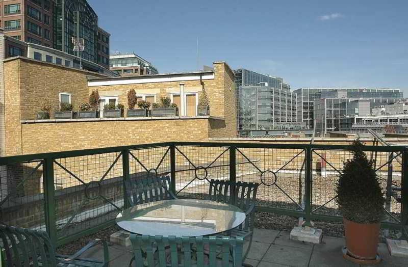 196 Bishopsgate - Teras