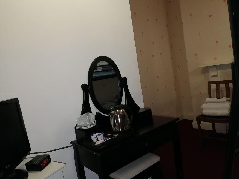 Overton Villa Hotel - Oda
