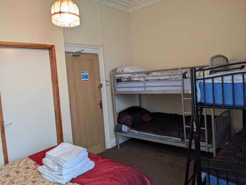 Overton Villa Hotel - Oda