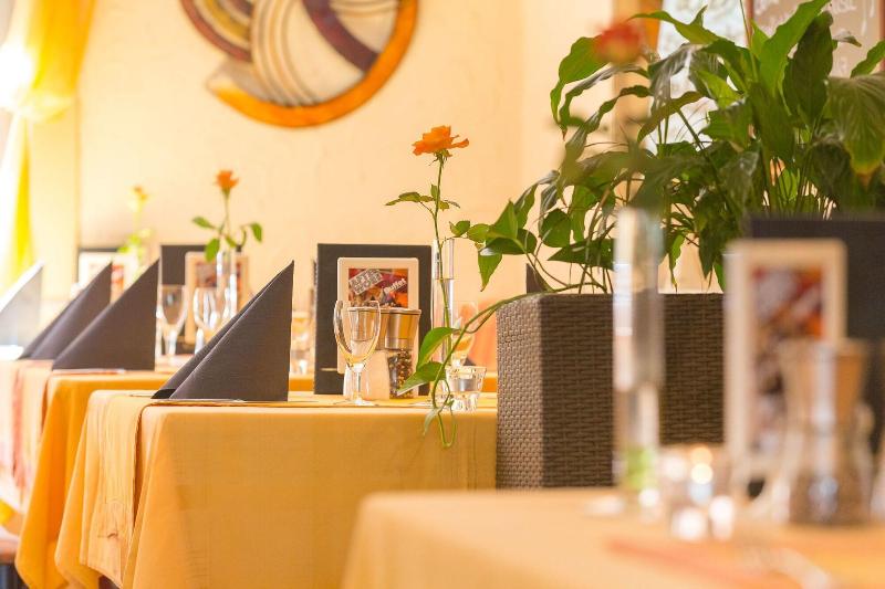 Siegboot - Restoran