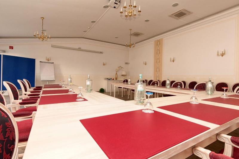 Hotel Fürstenberger Hof - Toplantı