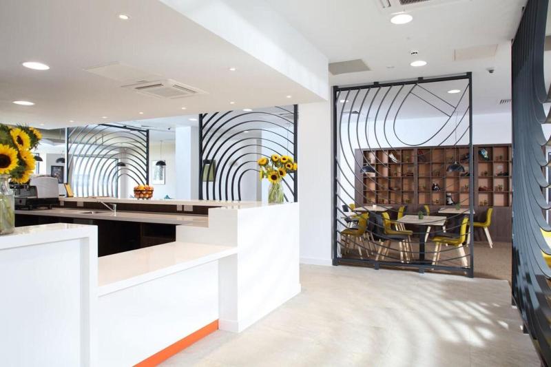Sunley Hotel - Lobi