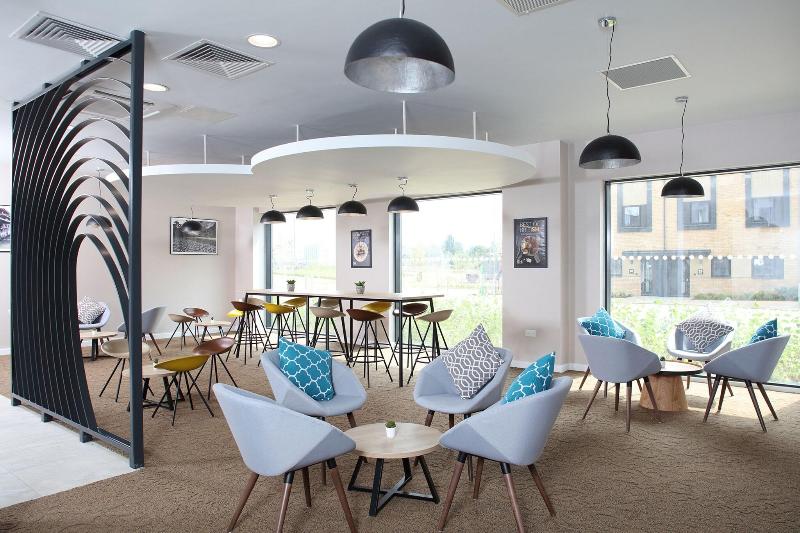 Sunley Hotel - Lobi