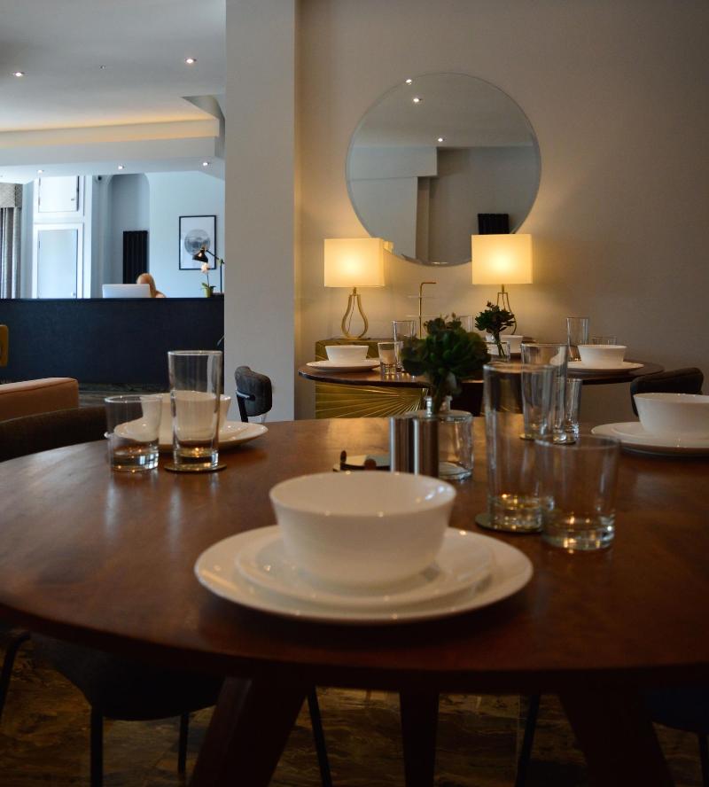 Q8 Boutique Hotel - Restoran