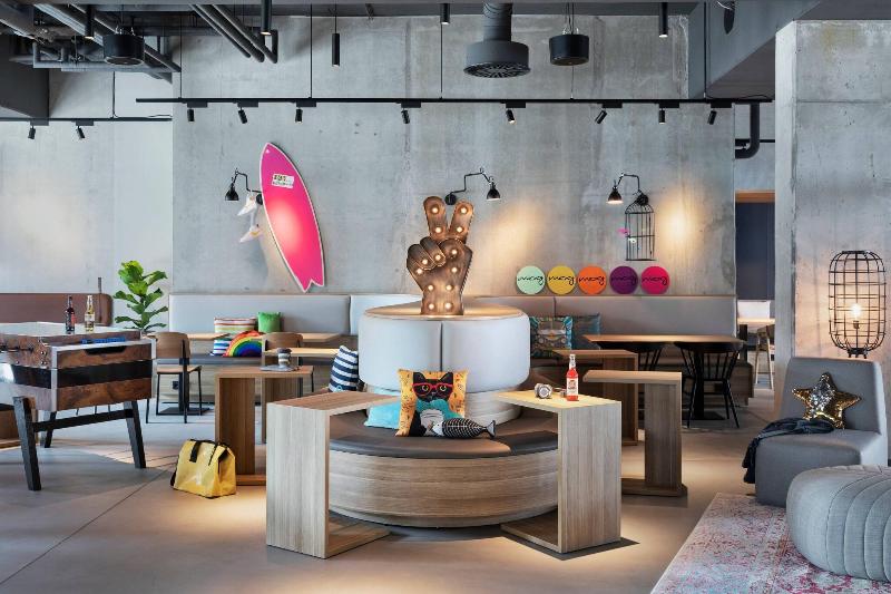 Moxy Hamburg City - Oda