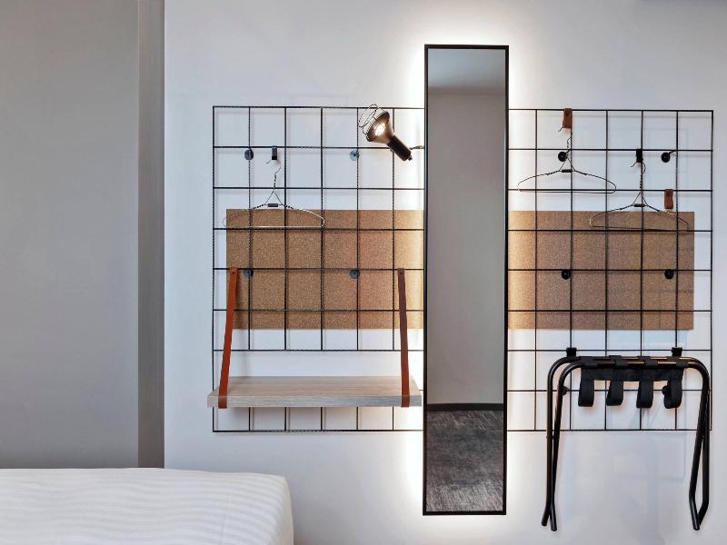 Moxy Hamburg City - Oda