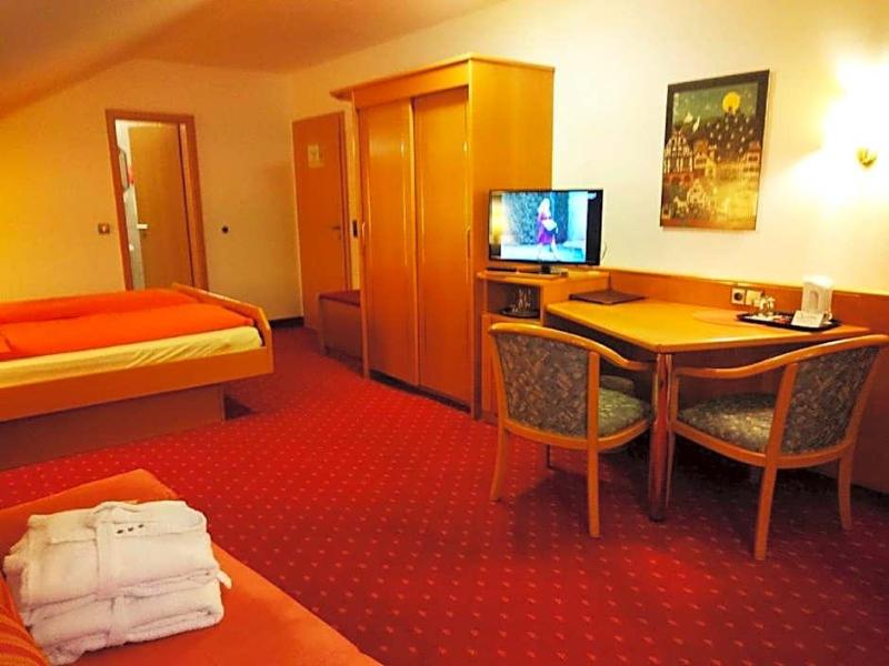 Hotel Goldbächel - Genel