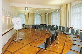 Bildungshaus St. Bernhard-Wohnen & Tagen Rastatt fotoÄŸrafÄ±