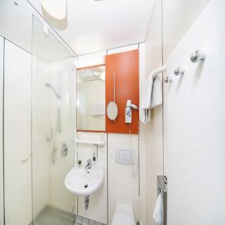 Bildungshaus St. Bernhard-Wohnen & Tagen Rastatt fotoÄŸrafÄ±