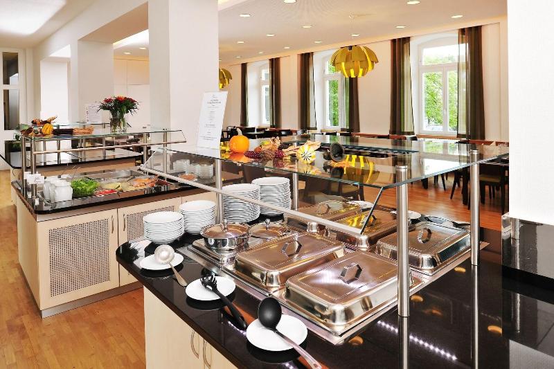 Bildungshaus St. Bernhard-Wohnen & Tagen Rastatt - Restoran