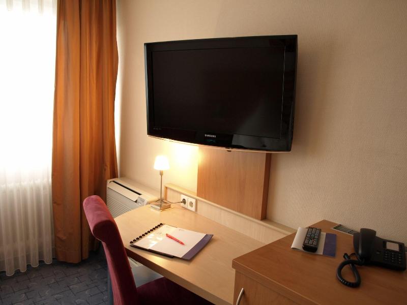 ates Hotel Straßburg - Kehl - Oda