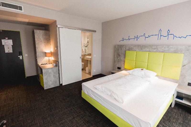 Sleepysleepy Hotel Dillingen - Oda