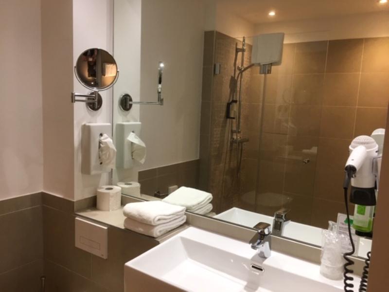 Sleepysleepy Hotel Dillingen - Oda