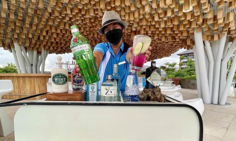 Renaissance Bali Nusa Dua Resort - Bar