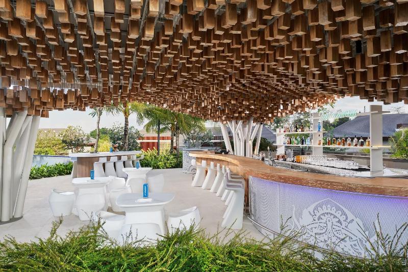 Renaissance Bali Nusa Dua Resort - Bar