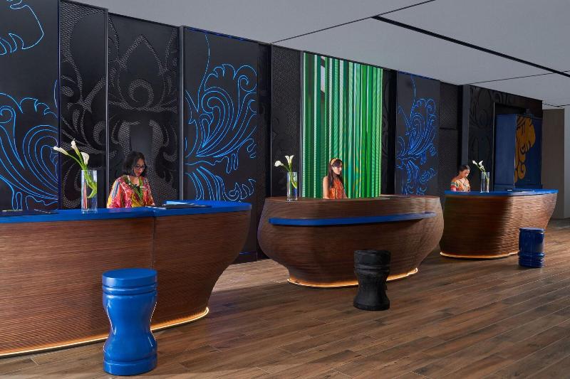 Renaissance Bali Nusa Dua Resort - Lobi