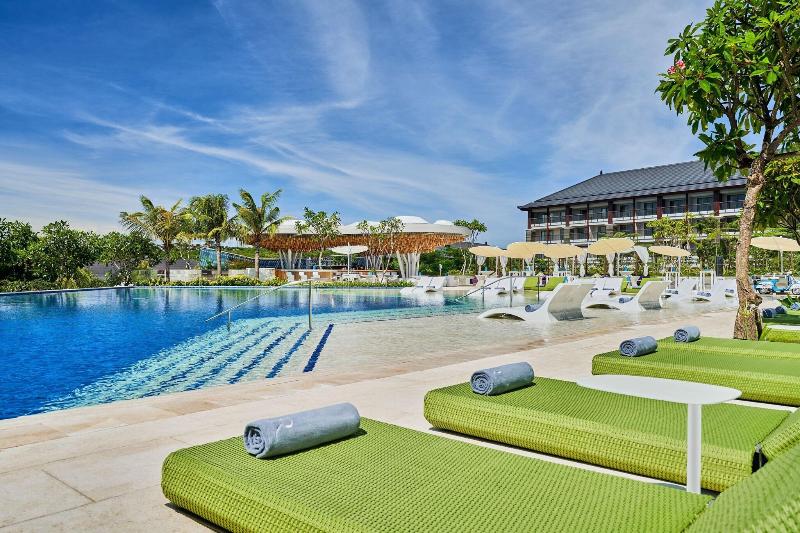 Renaissance Bali Nusa Dua Resort - Havuz