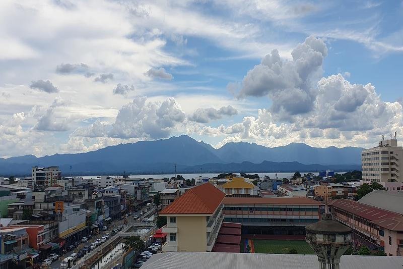 Phayao Northern Lake Hotel by ZUZU - Genel