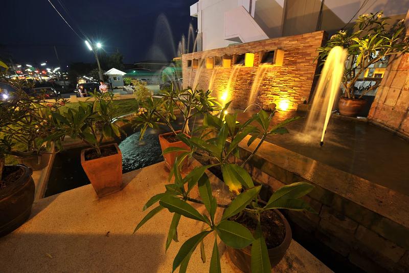 Phayao Northern Lake Hotel by ZUZU - Genel