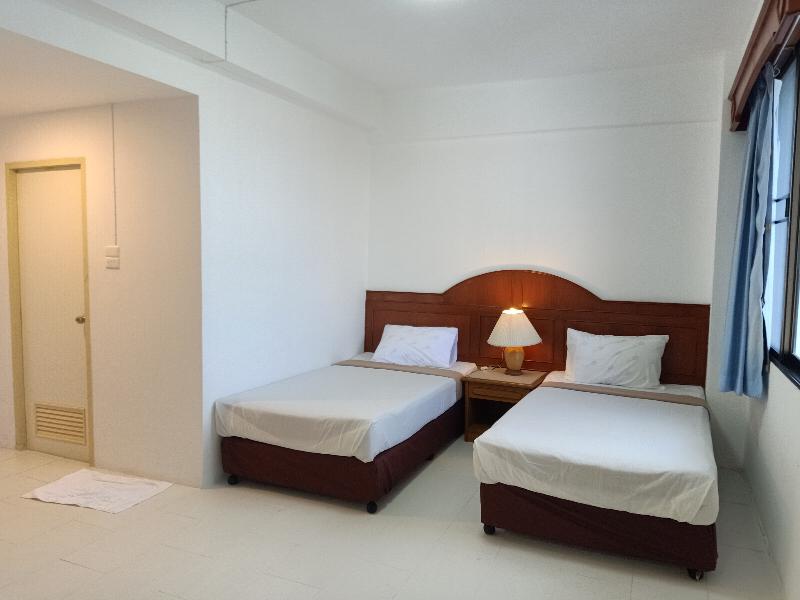 Phayao Northern Lake Hotel by ZUZU - Oda