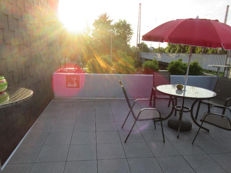 Minsu Hotel - Teras