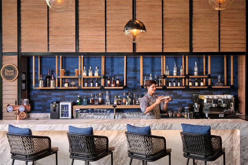 Four Points By Sheraton Phuket Patong Beach Resort - Lobi
