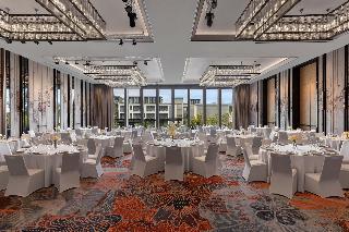 Four Points By Sheraton Phuket Patong Beach Resort fotoÄŸrafÄ±