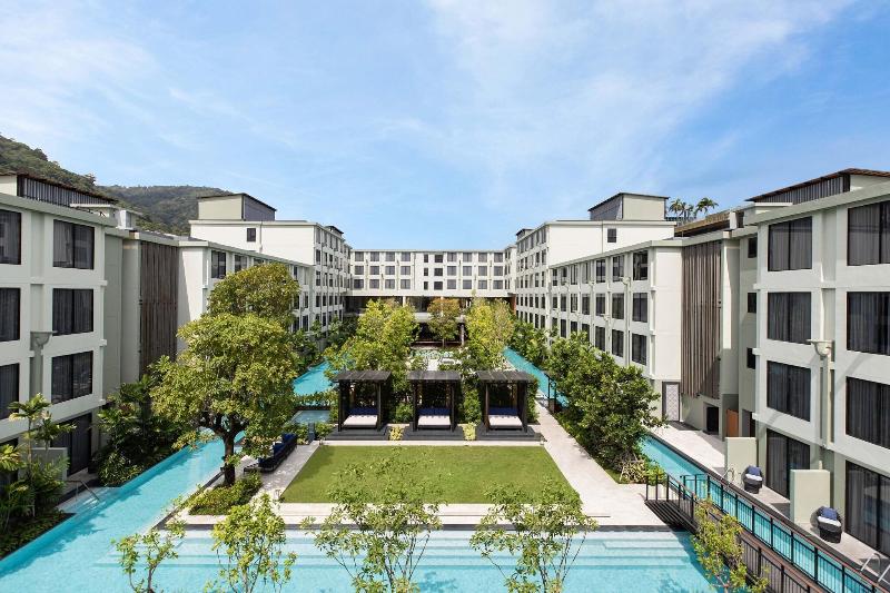 Four Points By Sheraton Phuket Patong Beach Resort - Genel