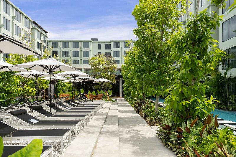 Four Points By Sheraton Phuket Patong Beach Resort - Genel
