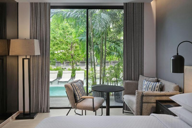 Four Points By Sheraton Phuket Patong Beach Resort - Oda