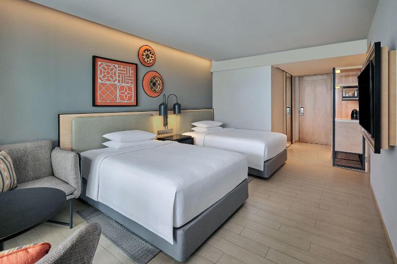 Four Points By Sheraton Phuket Patong Beach Resort - Oda