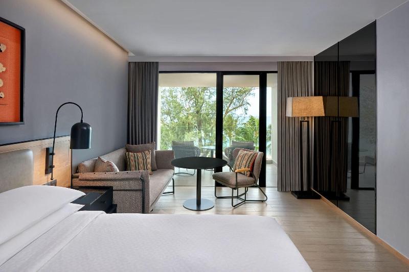 Four Points By Sheraton Phuket Patong Beach Resort - Oda