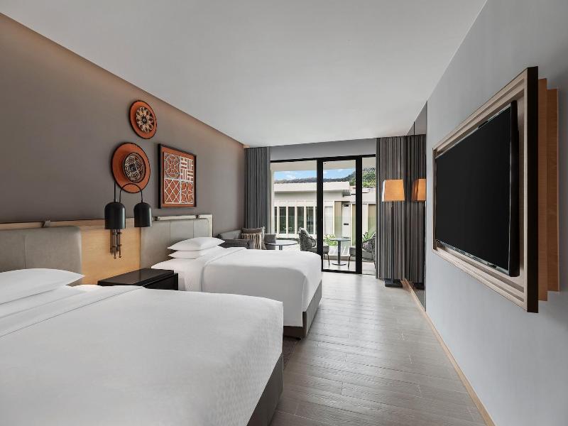 Four Points By Sheraton Phuket Patong Beach Resort - Oda