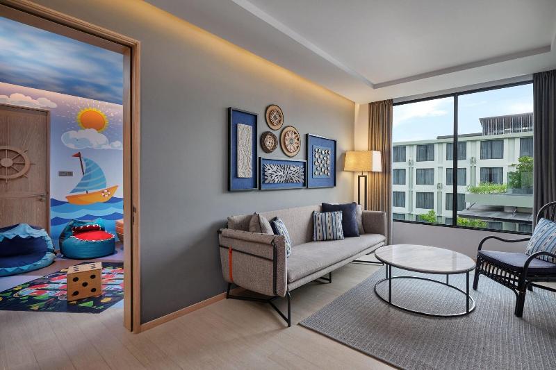 Four Points By Sheraton Phuket Patong Beach Resort - Oda