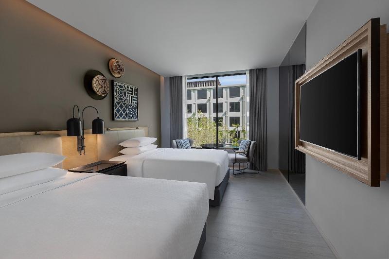 Four Points By Sheraton Phuket Patong Beach Resort - Oda