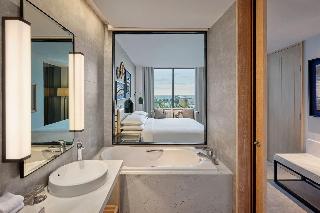 Four Points By Sheraton Phuket Patong Beach Resort fotoÄŸrafÄ±