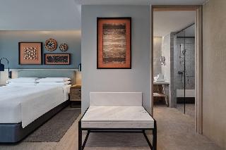 Four Points By Sheraton Phuket Patong Beach Resort fotoÄŸrafÄ±
